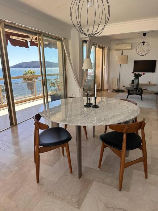 Appartement Panoramique Sur Mer Тулон Екстериор снимка